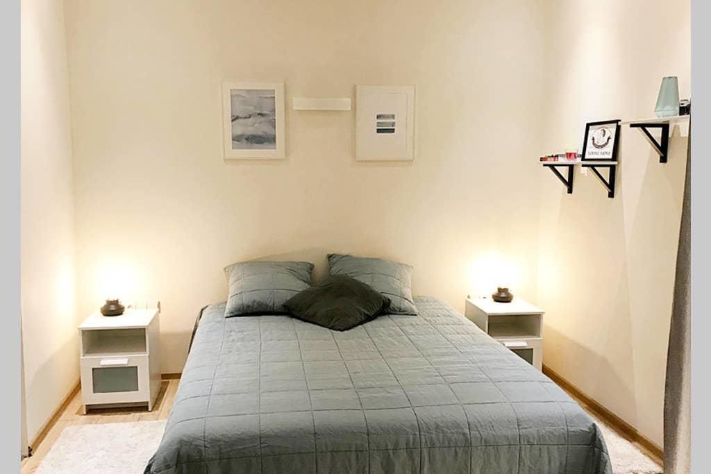 Апартаменты Retro Inspired Minimalist Studio Apartment Каунас-17