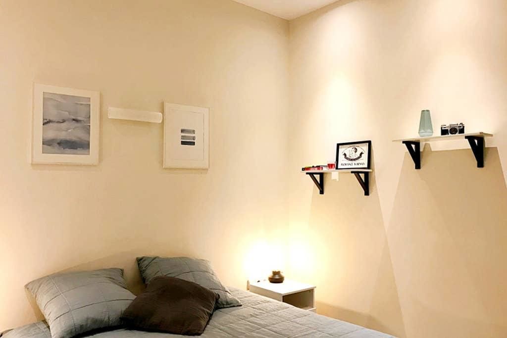 Апартаменты Retro Inspired Minimalist Studio Apartment Каунас-19